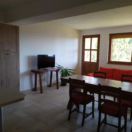 酒店 塔约尔酒店 *