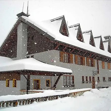Al Tajol Hotel